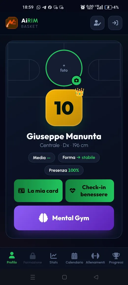 Profilo giocatore Airim Player Manager su smartphone, con statistiche e stato forma